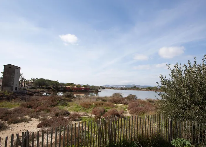 Phichris By Interhome * Hyères