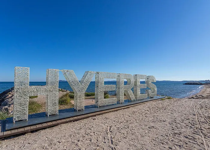 Phichris By Interhome Apartman Hyères